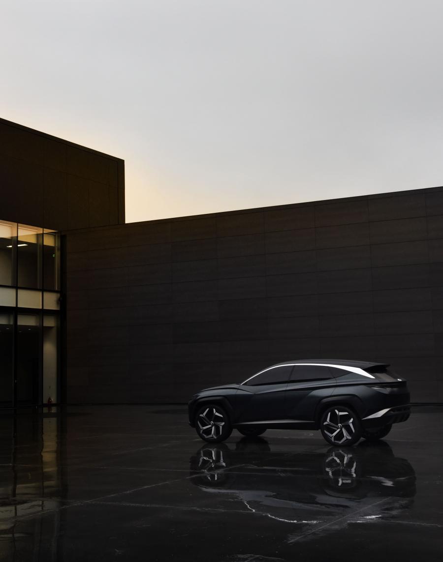  Hyundai Vision T Concept 2019 года  (фото 3 из 82)